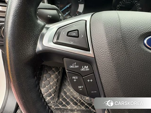 Ford Mondeo 2022 Белый из Китая, фото 2