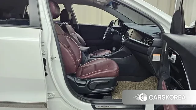 Kia The New Niro 2020 Белый из Кореи, фото 2