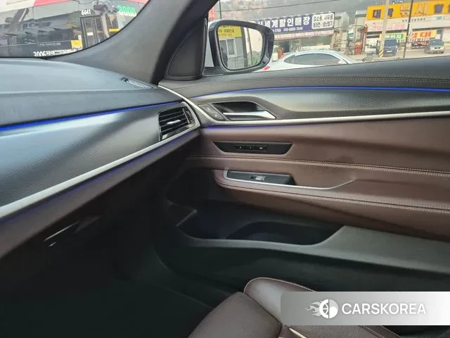 BMW 6 Series GT (G32) 2022 Белый из Кореи, фото 2