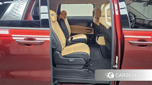Kia Carnival 4th generation 2020 Красный из Кореи, фото 2