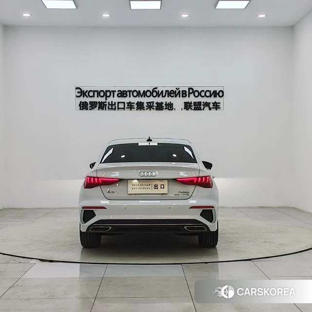 Audi A3 2023 Белый из Китая, фото 2