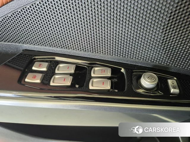 Ssangyong Tivoli Armor 2019 Белый из Кореи, фото 2