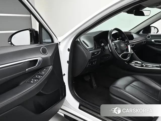 Hyundai Sonata (DN8) 2021 Белый из Кореи, фото 2