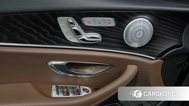 Mercedes-Benz E-Class W213 2019 Серый из Кореи, фото 2