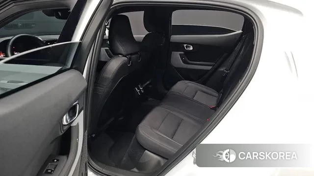 Polestar Polestar 2 2023 Белый из Кореи, фото 2