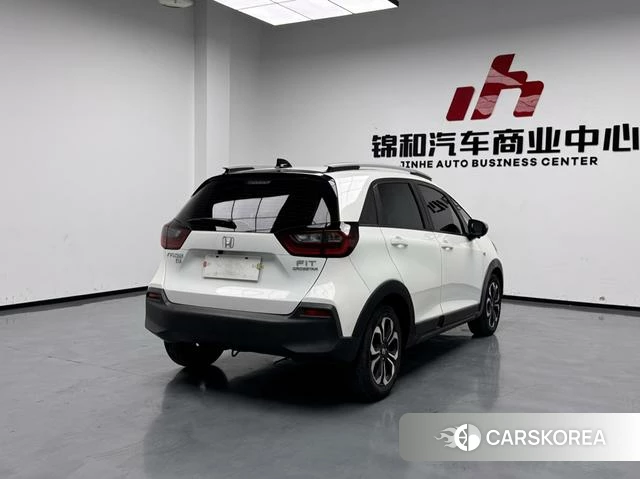 Honda Fit 2021 Белый из Китая, фото 2