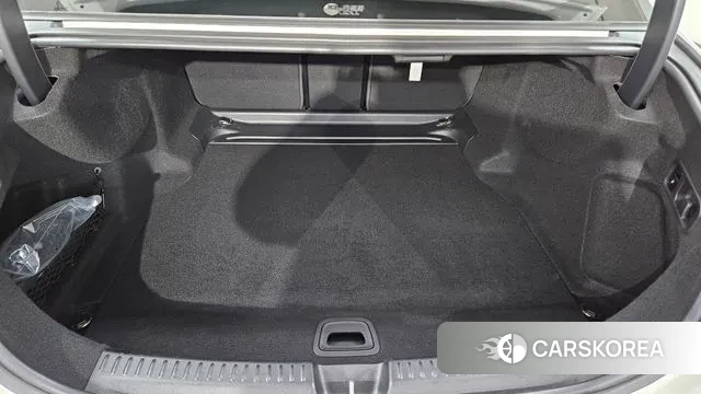 Mercedes-Benz E-Class W214 2024 Белый из Кореи, фото 2