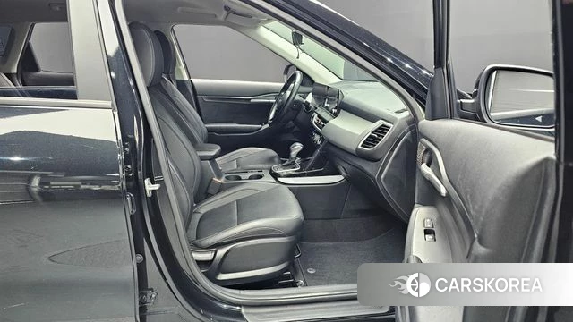 Kia The New Seltos 2023 Черный из Кореи, фото 2