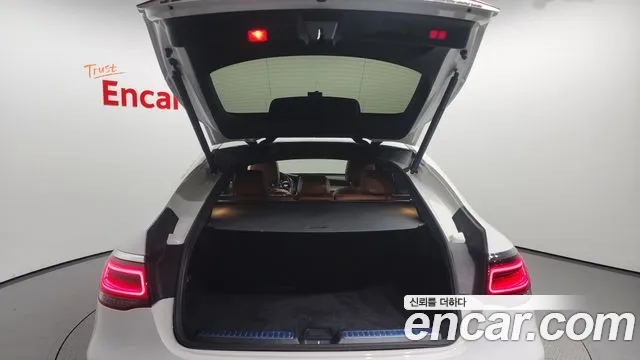 Mercedes-Benz GLC-Class X253 2020 Белый из Кореи, фото 2