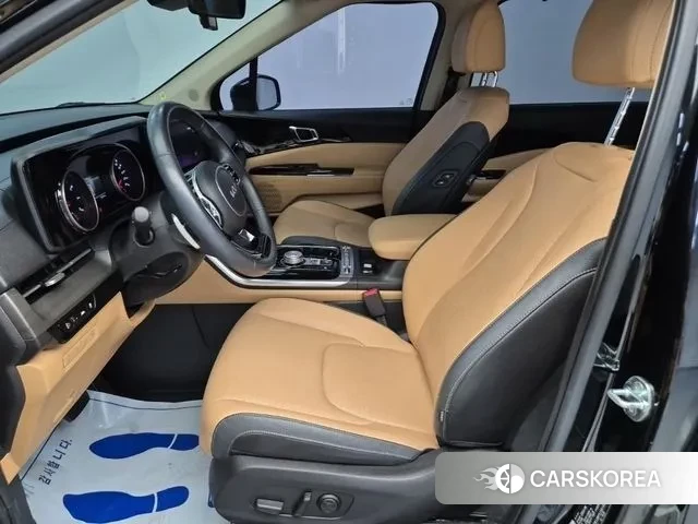 Kia Carnival 4th generation 2022 Черный из Кореи, фото 2