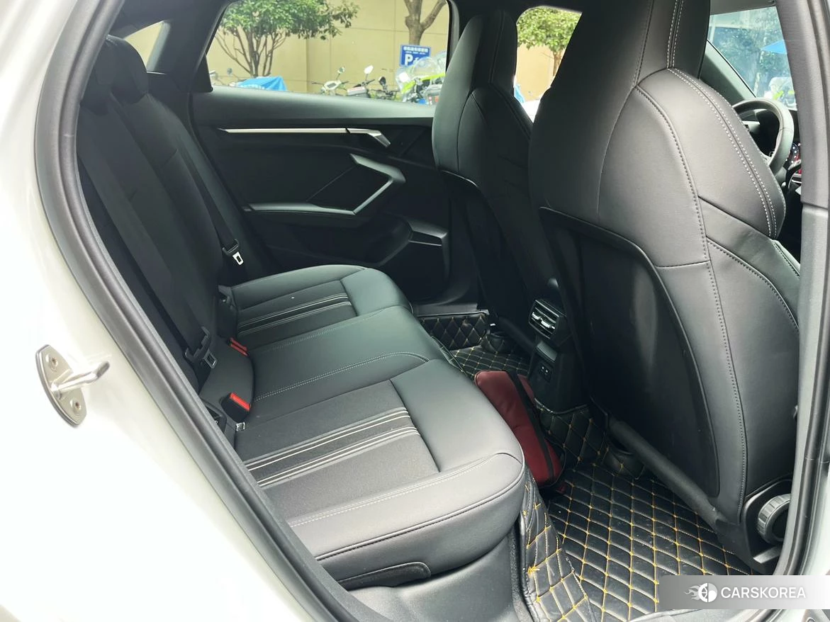 Audi A3 2022 Белый из Китая, фото 2