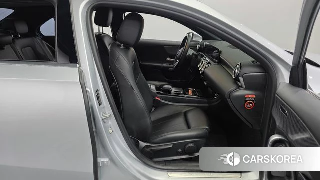 Mercedes-Benz A-Class W177 2021 Серебряный из Кореи, фото 2