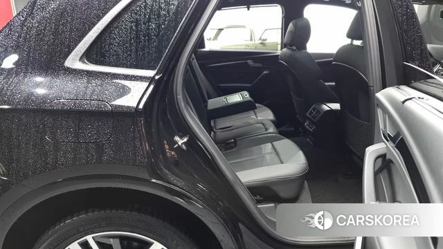 Audi Q5 (FY) 2021 Черный из Кореи, фото 2