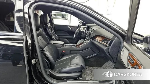 Lincoln Continental 10th Generation 2019 Черный из Кореи, фото 2