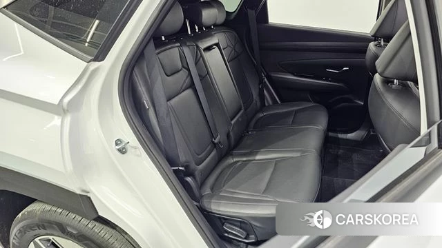 Hyundai The New Tucson (NX4) 2024 Белый из Кореи, фото 2