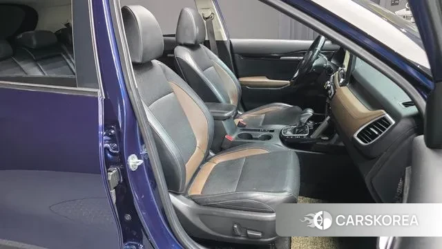 Kia Seltos 2020 Синий из Кореи, фото 2