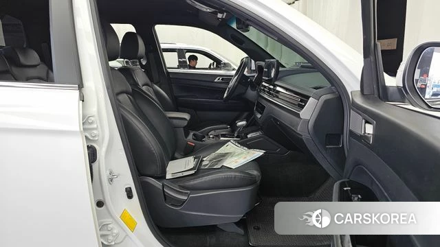 Ssangyong The New Rexton Sports Cannes 2024 Белый из Кореи, фото 2