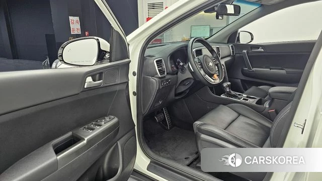 Kia Sportage The Bold 2021 Белый из Кореи, фото 2