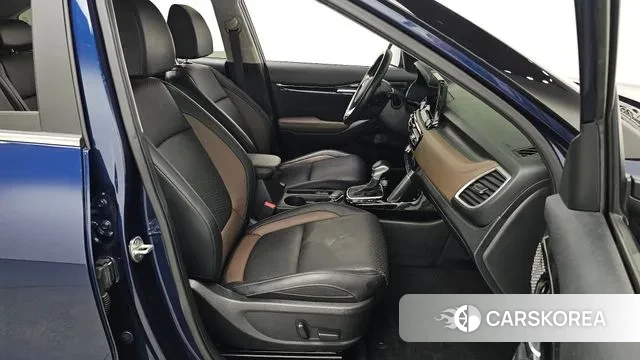 Kia Seltos 2021 Синий из Кореи, фото 2