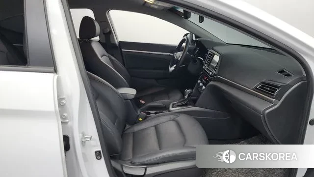 Hyundai The New Avante AD 2019 Белый из Кореи, фото 2