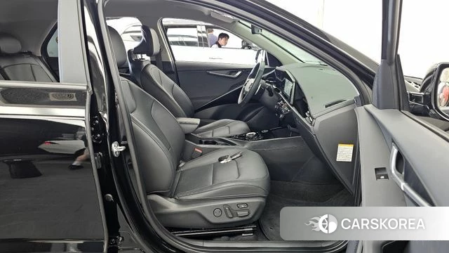 Kia Di All New Niro EV 2023 Черный из Кореи, фото 2
