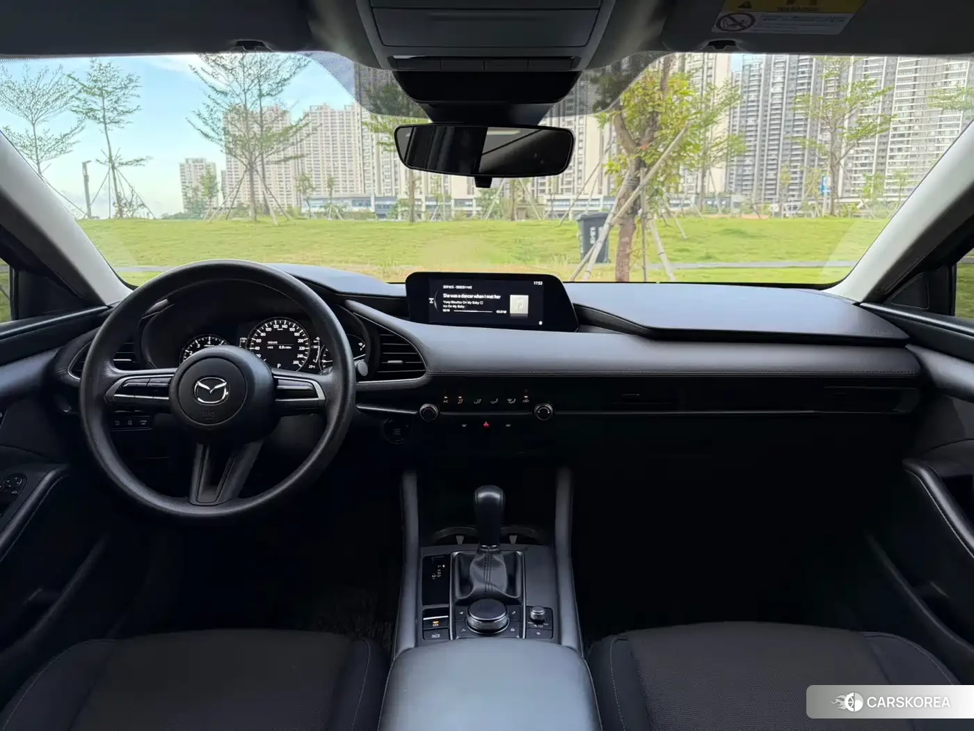Mazda 3 2023 Silver/gray из Китая, фото 2