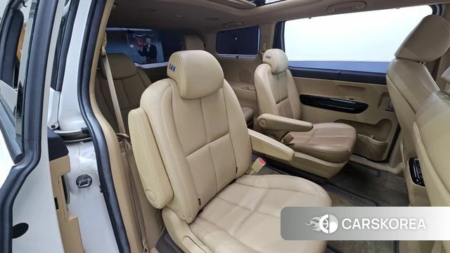 Kia All New Carnival 2018 Белый из Кореи, фото 2