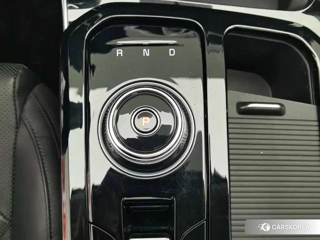 Kia K5 2021 Белый из Китая, фото 2
