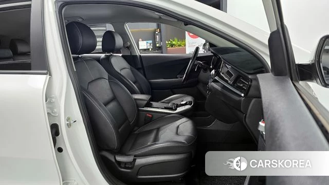 Kia Niro EV 2021 Белый из Кореи, фото 2