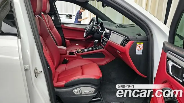 Porsche Macan id 2696186 из Кореи 2