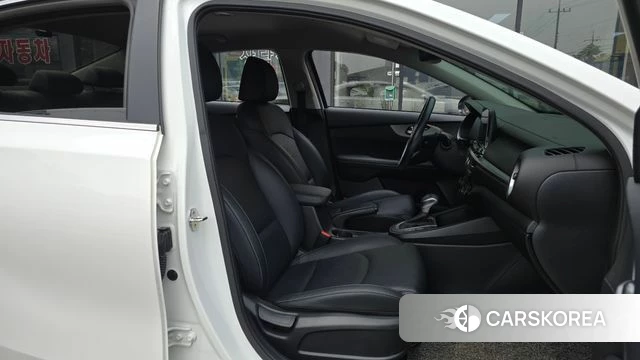 Kia Come New K3 2019 Белый из Кореи, фото 2
