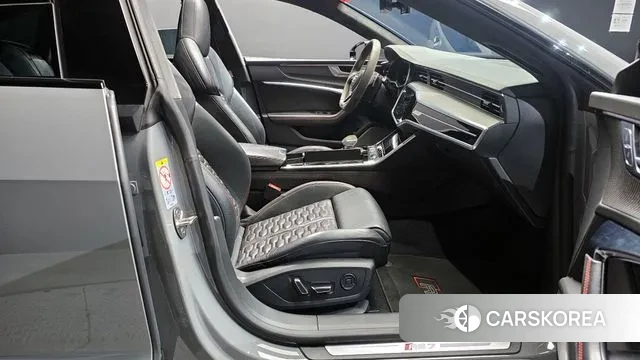 Audi RS7 (4K) 2021 Серебристо-серый из Кореи, фото 2