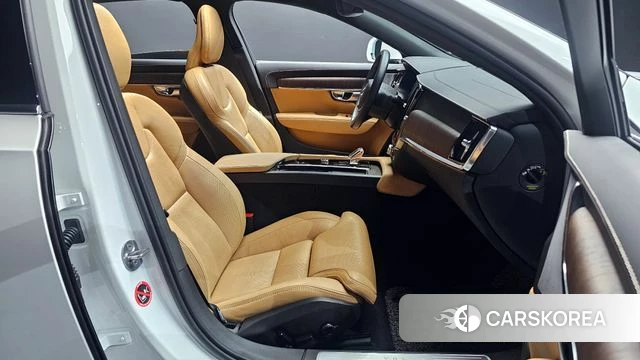 Volvo S90 2022 Белый из Кореи, фото 2