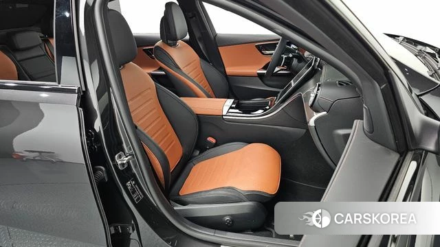 Mercedes-Benz C-Class W206 2025 Серый из Кореи, фото 2