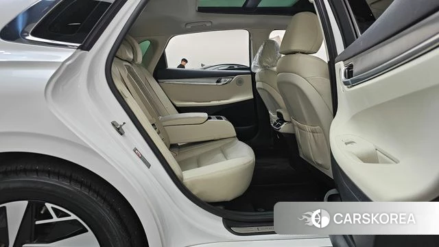 Hyundai The New Grandeur IG Hybrid 2021 Белый из Кореи, фото 2