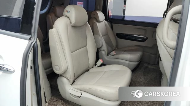 Kia The New Carnival 2019 Белый из Кореи, фото 2