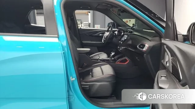 Chevrolet (GM Daewoo) Trailblazer 2020 Небесно-голубой из Кореи, фото 2