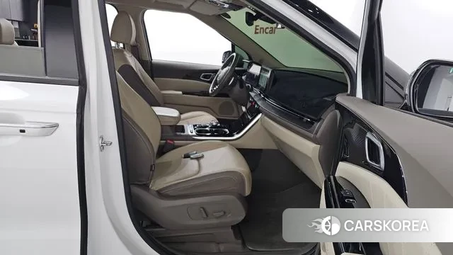 Kia Carnival 4th generation 2022 Белый из Кореи, фото 2