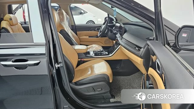 Kia Carnival 4th generation 2021 Черный из Кореи, фото 2