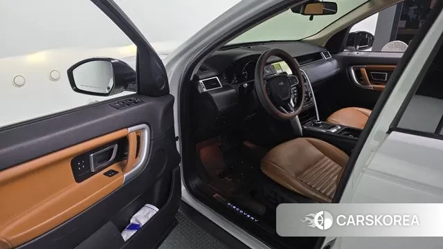 Land Rover Discovery Sports 2018 Белый из Кореи, фото 2