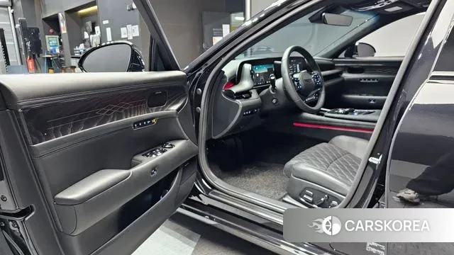 Genesis G90 (RS4) 2024 Черный из Кореи, фото 2