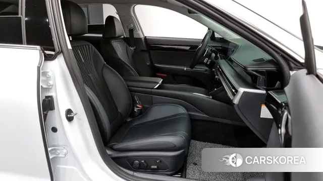 Hyundai Grandeur Hybrid (GN7) 2025 Белый из Кореи, фото 2