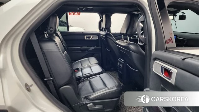 Ford Explorer 6th Generation 2020 Белый из Кореи, фото 2