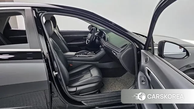 Hyundai Sonata (DN8) 2020 Черный из Кореи, фото 2