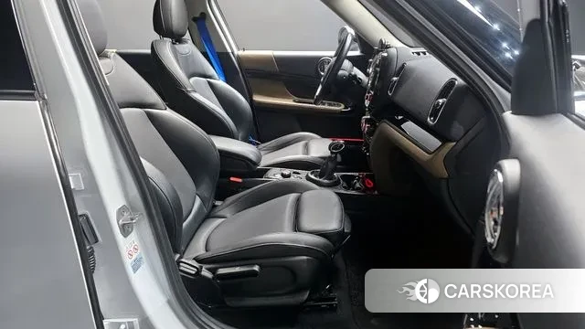 Mini Cooper Countryman 2019 Белый из Кореи, фото 2