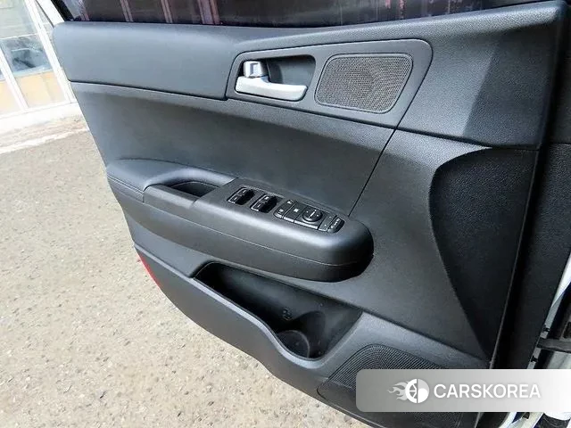 Kia Sportage 4th Generation 2018 Белый из Кореи, фото 2