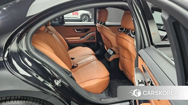 Mercedes-Benz S-Class W223 2022 Черный из Кореи, фото 2