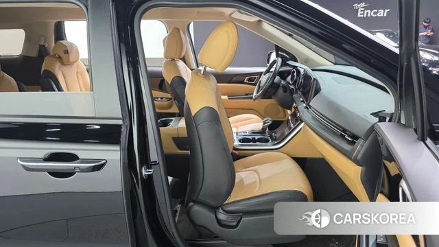 Kia Carnival 4th generation 2022 Черный из Кореи, фото 2