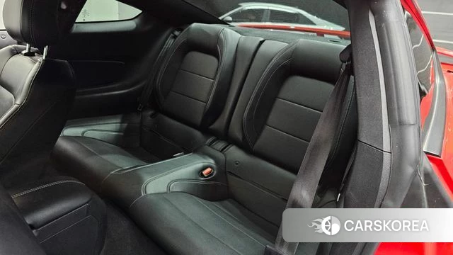 Ford Mustang 2022 Красный из Кореи, фото 2