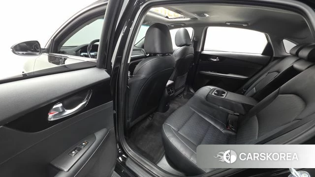 Kia The New K3 2nd generation 2022 Черный из Кореи, фото 2